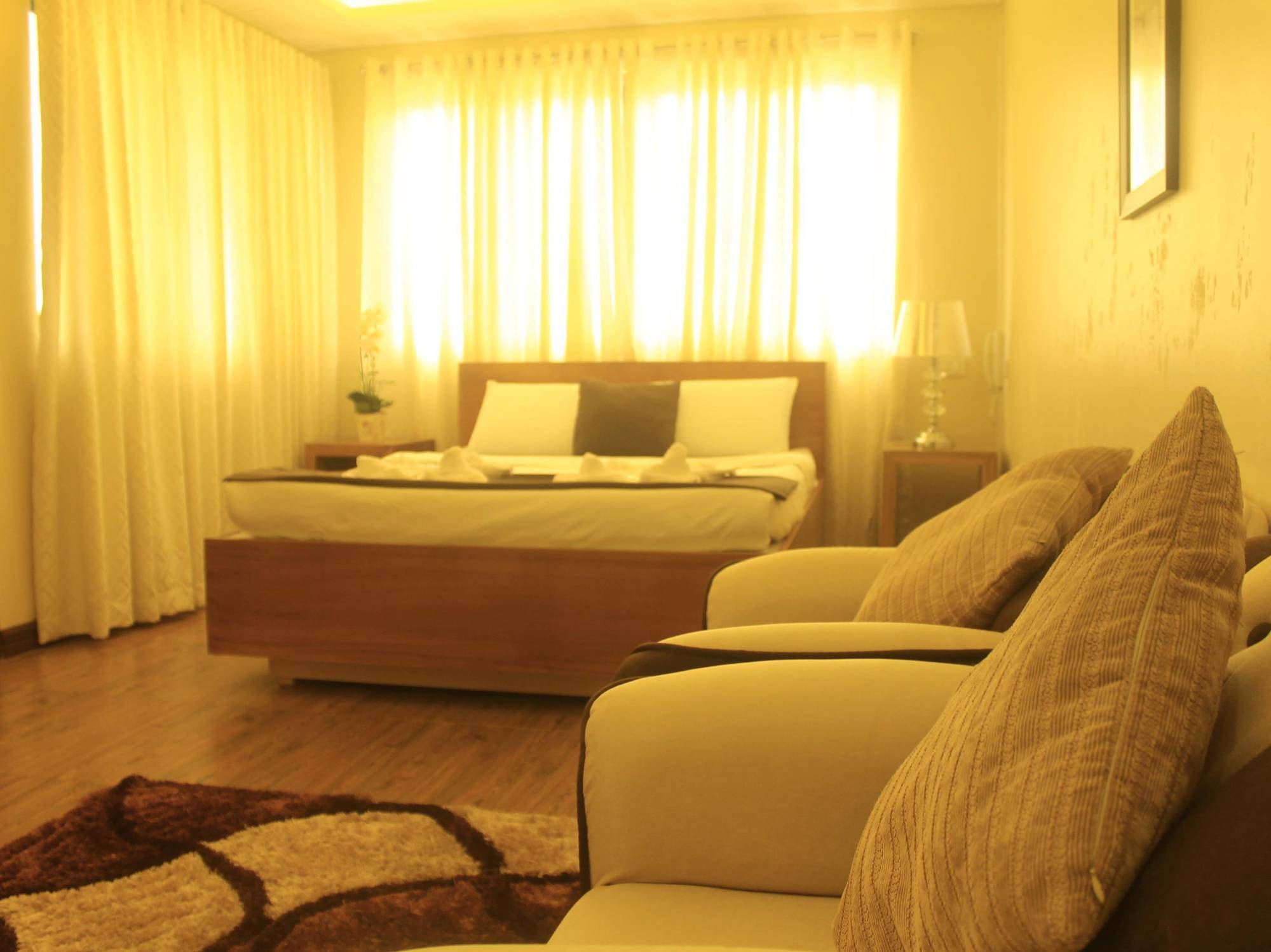 Ardci Corporate Inn Virac Exteriör bild